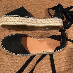 Leather Espadrilles with ankle strap